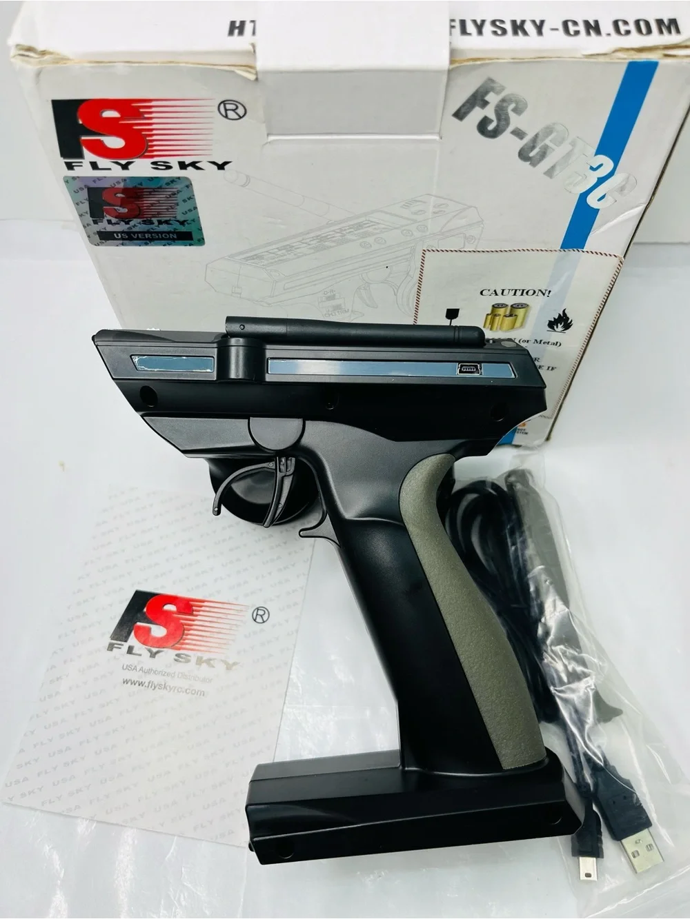 FlySky FS-GT3C 2.4GHz 3-Channel RC Transmitter - New Open Box - Pictures Tested